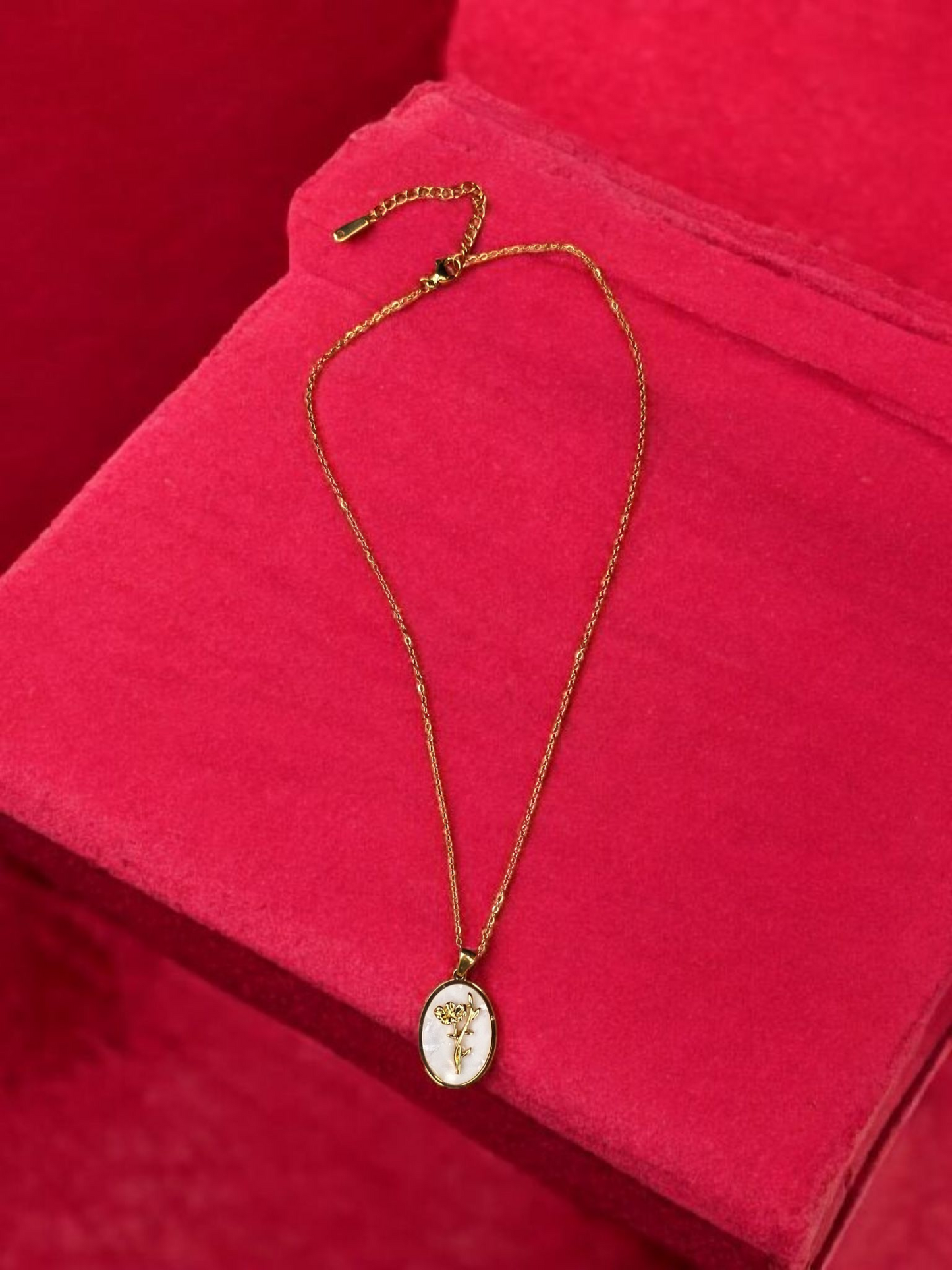 18K Gold-Plated Necklace – Waterproof & Tarnish-Resistant