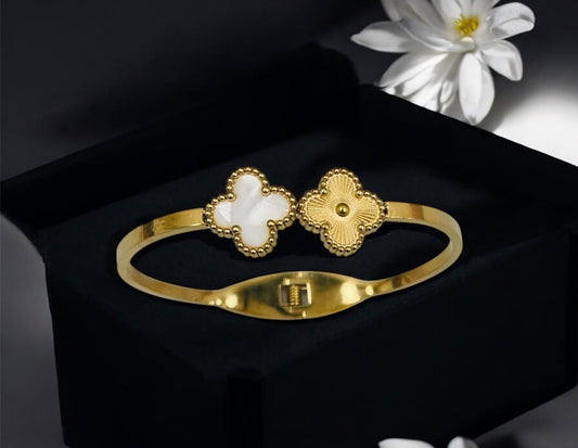 18K Gold Plated Waterproof Openable Bracelet – Adjustable Fit