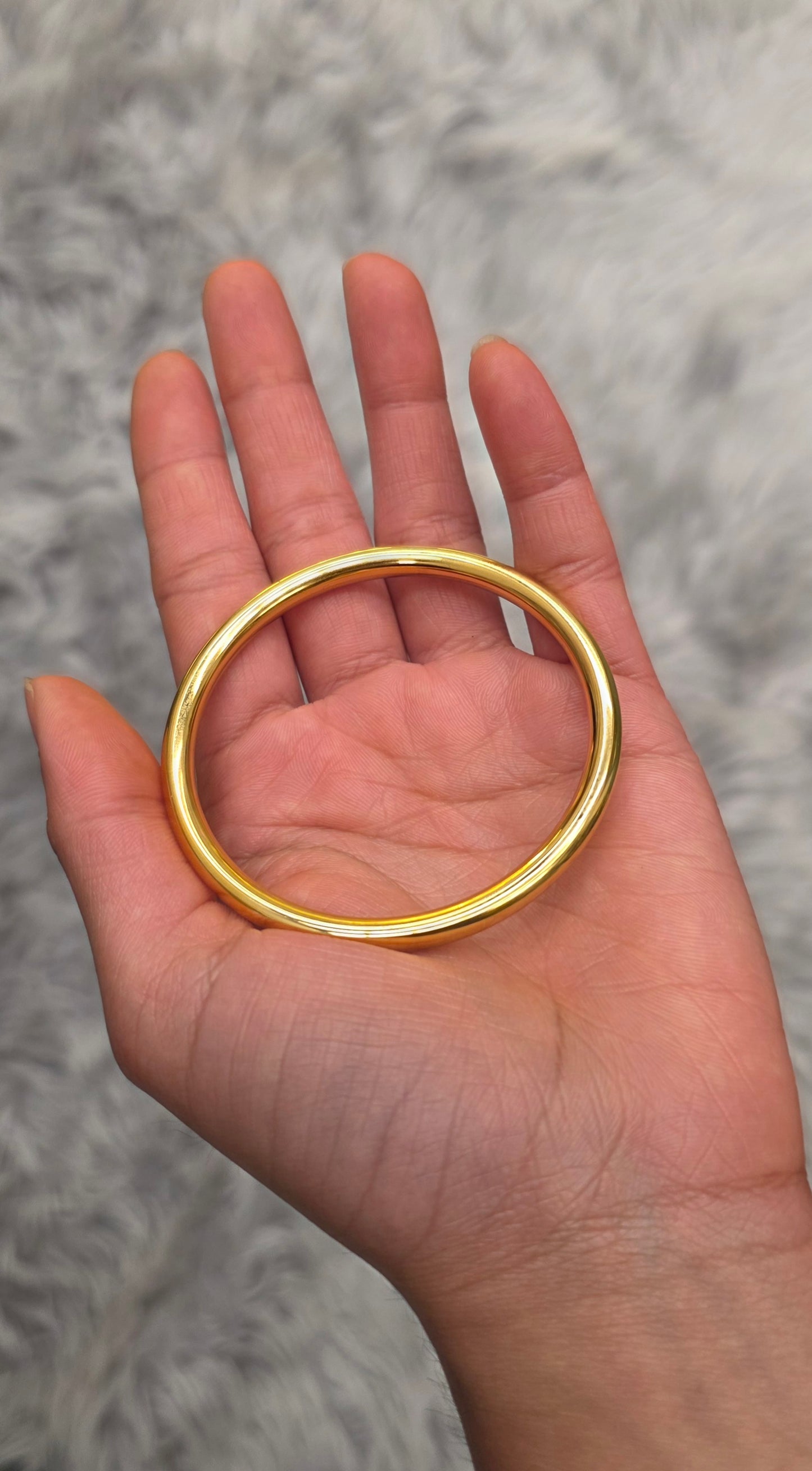 18 K Gold Plated Waterproof Solid Bracelet