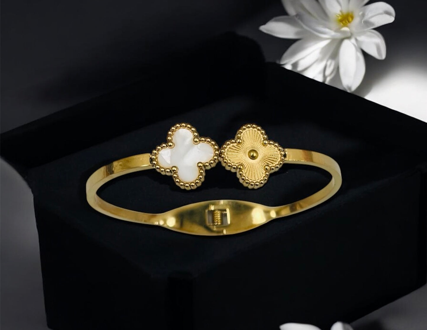 18K Gold Plated Waterproof Openable Bracelet – Adjustable Fit
