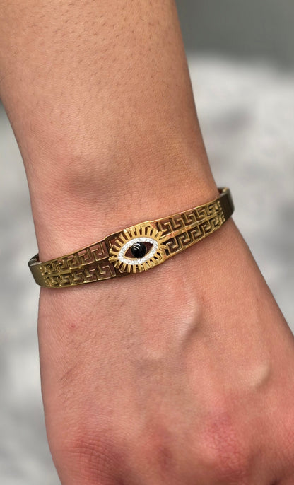 Evil Eye Cuff Bracelet – 18K Gold Plated, Waterproof & Skin-Safe