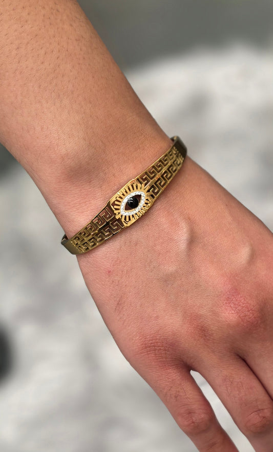 Evil Eye Cuff Bracelet – 18K Gold Plated, Waterproof & Skin-Safe