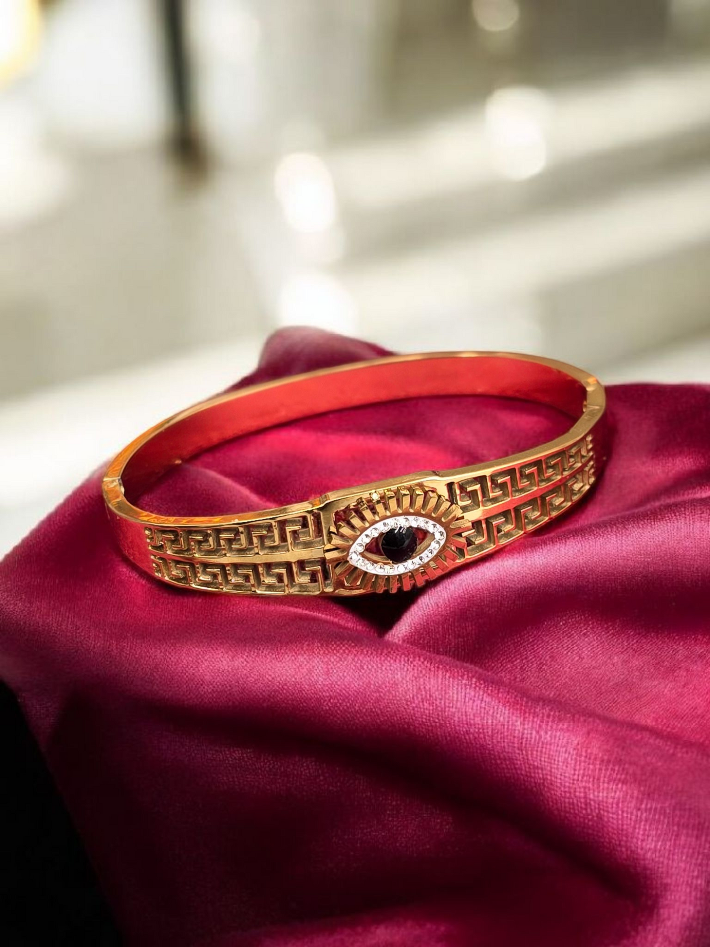 Evil Eye Cuff Bracelet – 18K Gold Plated, Waterproof & Skin-Safe