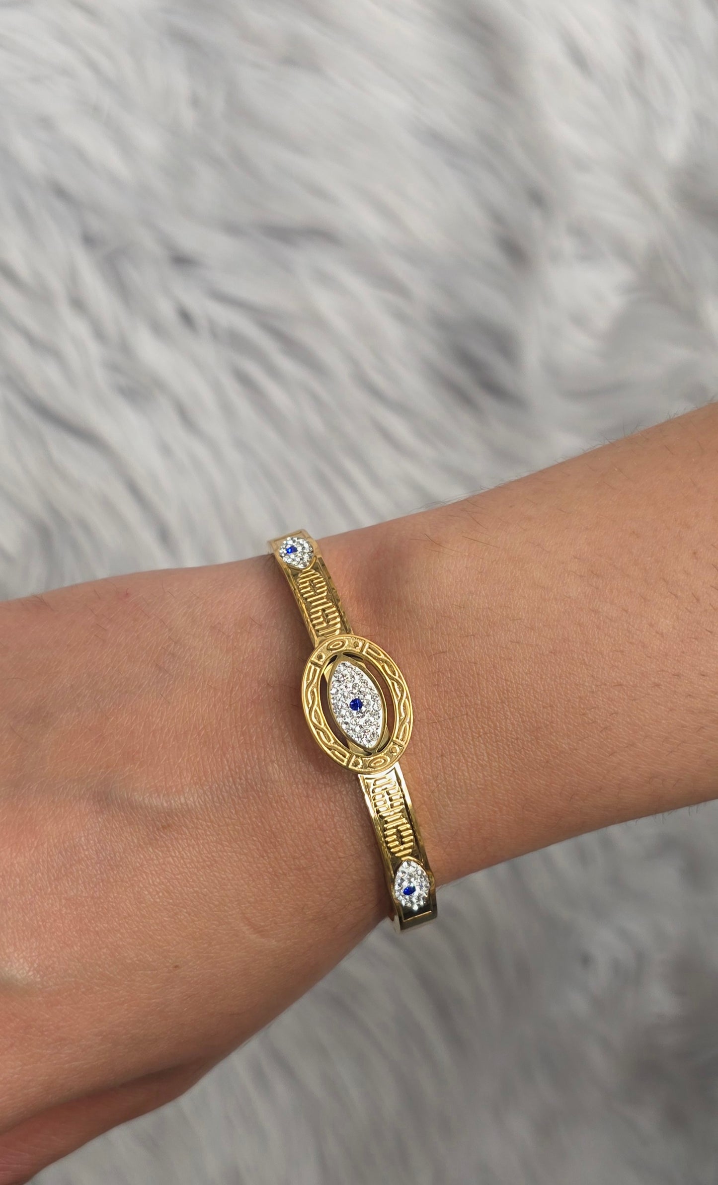 Evil Eye Cuff Bracelet with CZ Stones – 18K Gold Plated, Waterproof & Hypoallergenic